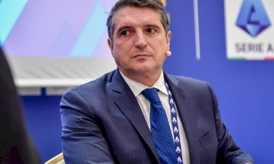 La pirateria è il nuovo alibi del calcio italiano