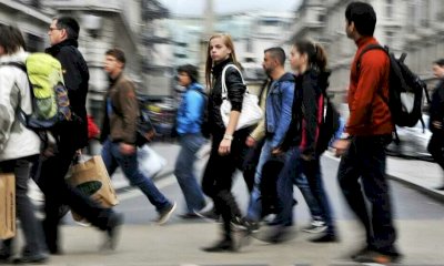 La povertà educativa preoccupa il futuro del mondo del lavoro nella penisola italiana