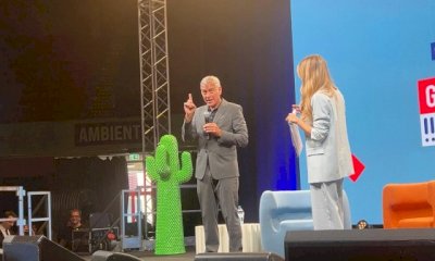 Clooney contro Trump a Cuneo: "Minacciare la fine di una civilt&agrave; &egrave; un crimine di guerra"