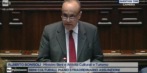 Bonisoli: 'Il lavoro nel mondo della cultura è una questione importante'