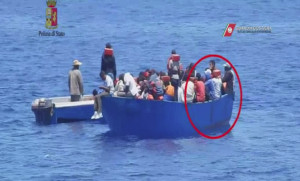 Arrestati due scafisti russi per lo sbarco a Isola di Capo Rizzuto