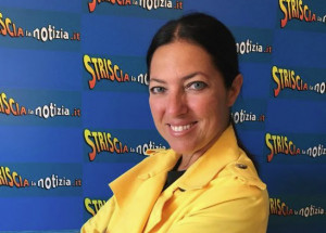 Aggredita Stefania Petyx di Striscia la Notizia