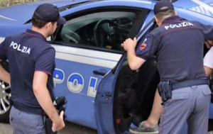 Prato: pregiudicato cinese tenta il furto in un’abitazione di connazionali