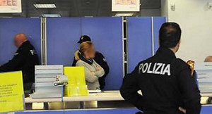 Arrestato rapinatore mentre stava individuando la prossima vittima