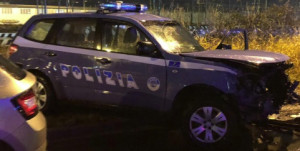 Livorno: incidente con auto di servizio, morto un agente della Stradale