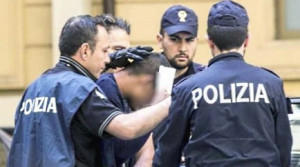 Estorsioni e spaccio alla 'Vecchia maniera', 8 arresti a Siracusa