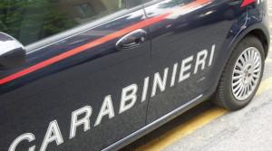 Milano, ventenne picchia un disabile per uno sguardo