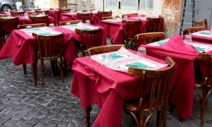 L’Italia riparte. A Roma riaprono i locali ma l'attenzione resta alta