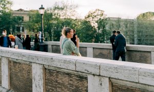 Il Governo accelera sulle riaperture: stop al coprifuoco per la fine del mese