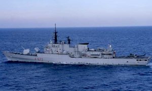 Guardia costiera libica spara contro pescherecci italiani. Ferito il capitano di una delle navi