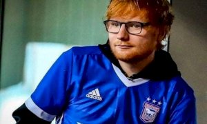 Ed Sheeran nuovo sponsor di maglia dell’Ipswich Town