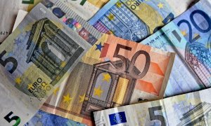Sostegni Bis, a chi spetta il nuovo bonus da 1.600 euro: ecco le novità 