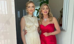 Chiara Ferragni per Bvlgari illumina il Teatro Alla Scala, con lei anche la mamma 