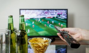 Sostegni bis, ecco il Bonus tv da 100 euro senza Isee: come fare domanda