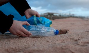 Plastica, il progetto che recupera i rifiuti dal mare e li trasforma in energia