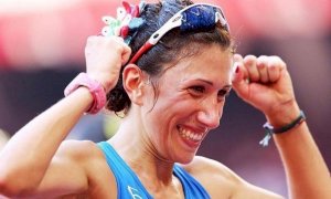Antonella Palmisano, la marciatrice con la testa in fiore è medaglia d'oro