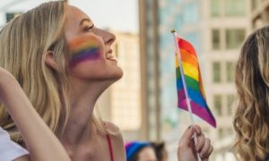 Lavoro e inclusività, il 10 agosto è la Giornata mondiale del turismo lgbt+