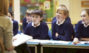 Torino: professori senza green pass ma con certificato di esenzione, non vengono fatti entrare a scuola