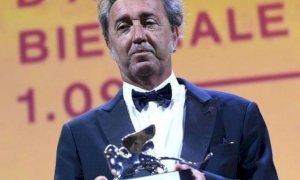 Festival di Venezia, i premi assegnati: la commozione di Sorrentino per il Leone d'Argento