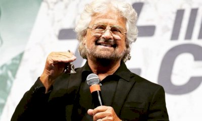Il ritorno di Beppe Grillo in tv: sono passati nove anni