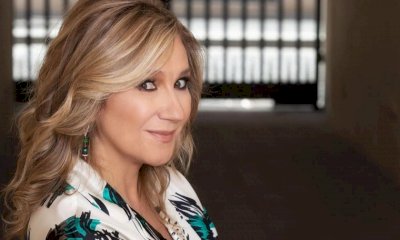 Serena Bortone in pericolo: via dalla Rai