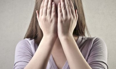 Abusa della figlia e la minaccia: “Fai la fine di Giulia”